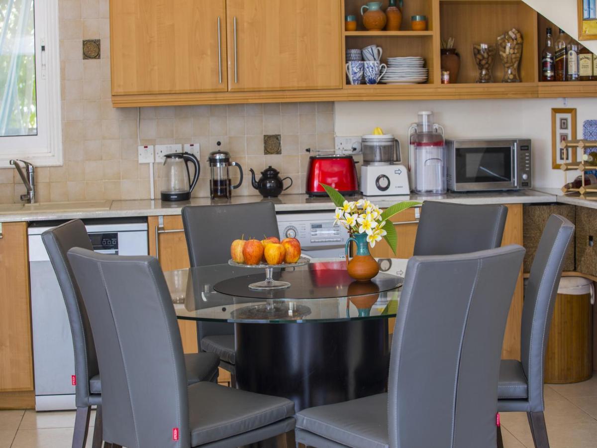 Villa Elias أيا نابا المظهر الخارجي الصورة